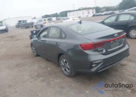 2019 Kia Forte Lxs из США, поврежденный, VIN 3KPF24AD4KE131102